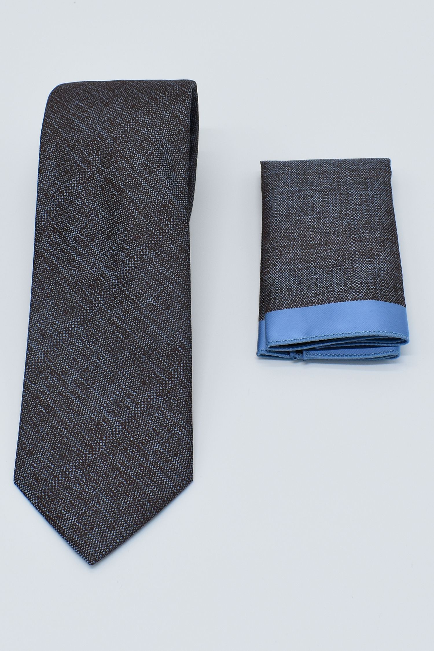 ΓΡΑΒΑΤΑ ΚΑΦΕ ΜΕΛΑΝΖ ΜΕ ΜΑΝΤΗΛΙ